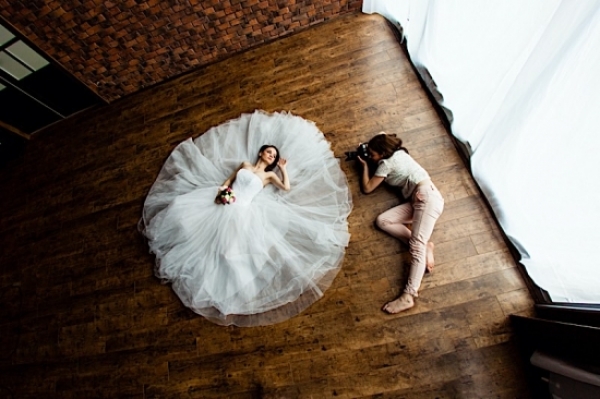 Pro over Amateur - 5 Reasons to Hire A Professional Wedding Photographer